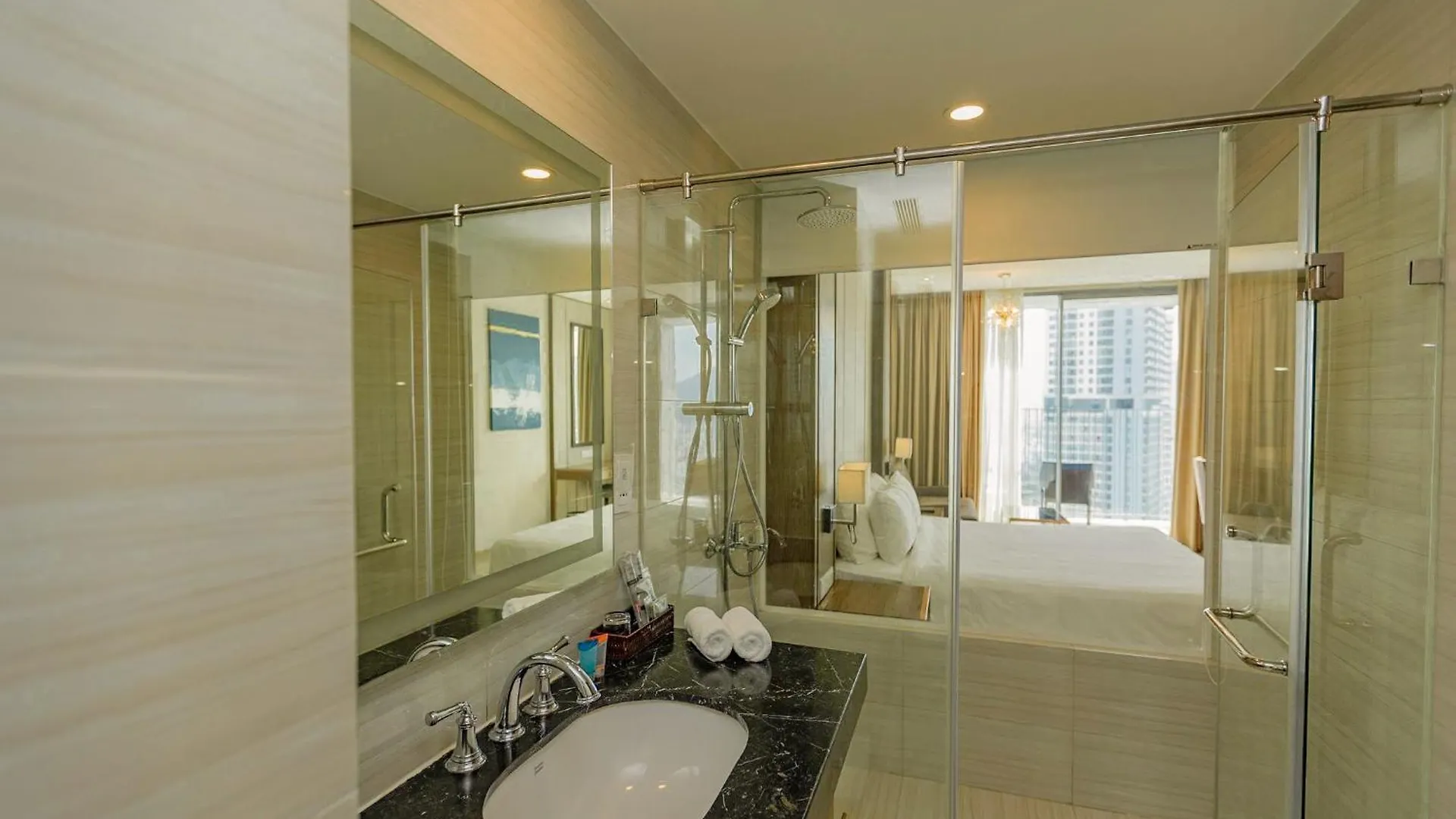 Apartment Panorama Beachfront Nha Trang Condotel Vietnam