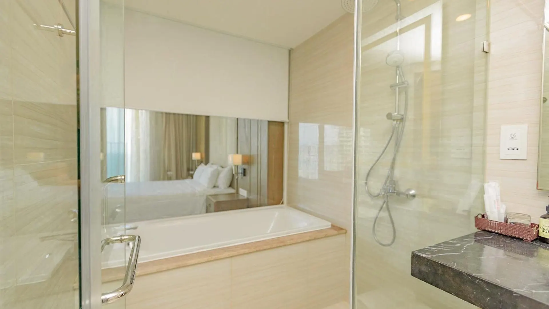 Panorama Beachfront Nha Trang Condotel Apartment